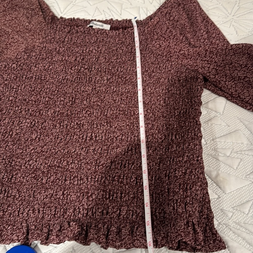 Madewell Top - Picture 7 of 8